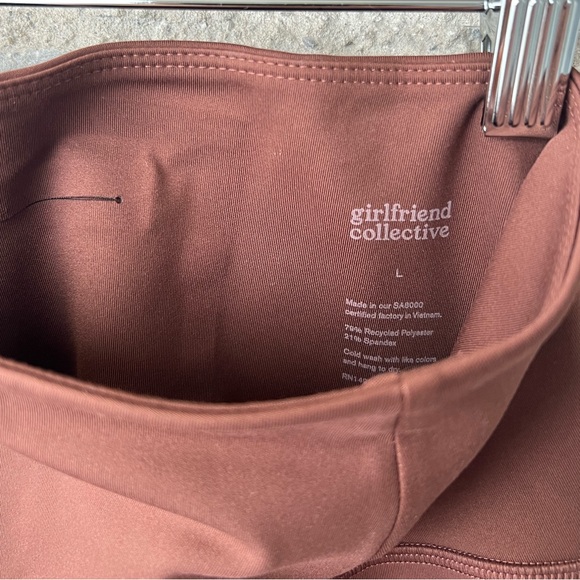 Girlfriend Collective Compressive High-Rise Leggings - Picture 8 of 8